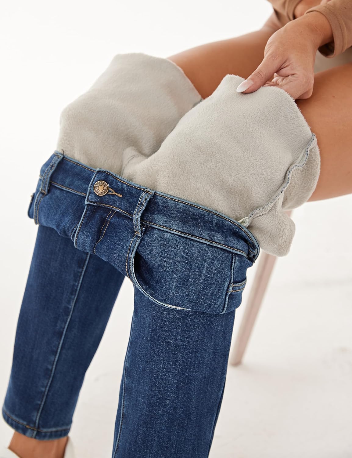 Natasha - Cozy Straight-Leg Thermal Jeans