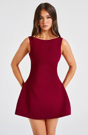 LILA BACKLESS MINI DRESS - WINE